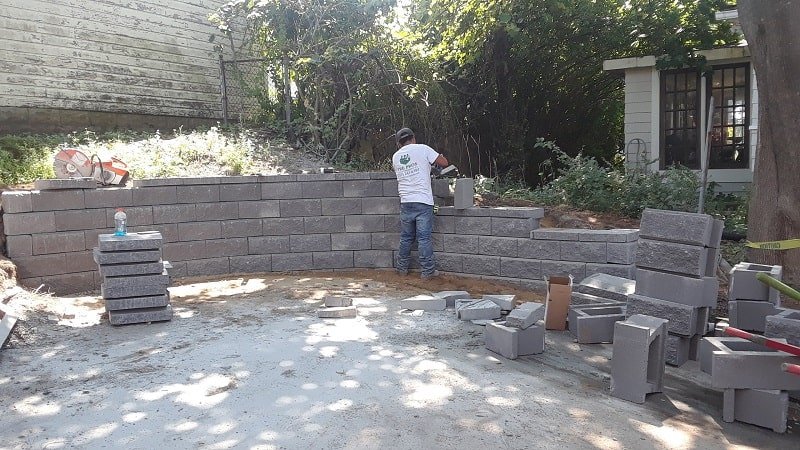 Classic Alan Block Retaining Wall Installation