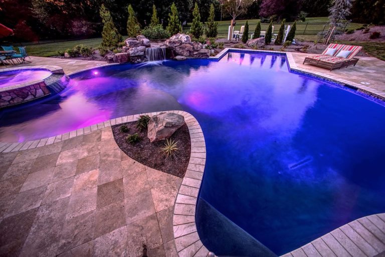 Pool & Water Feature Lighting