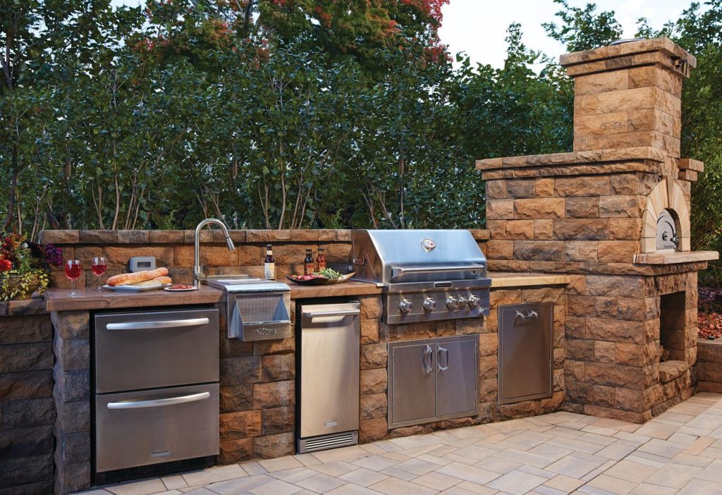 Outdoor Kitchens