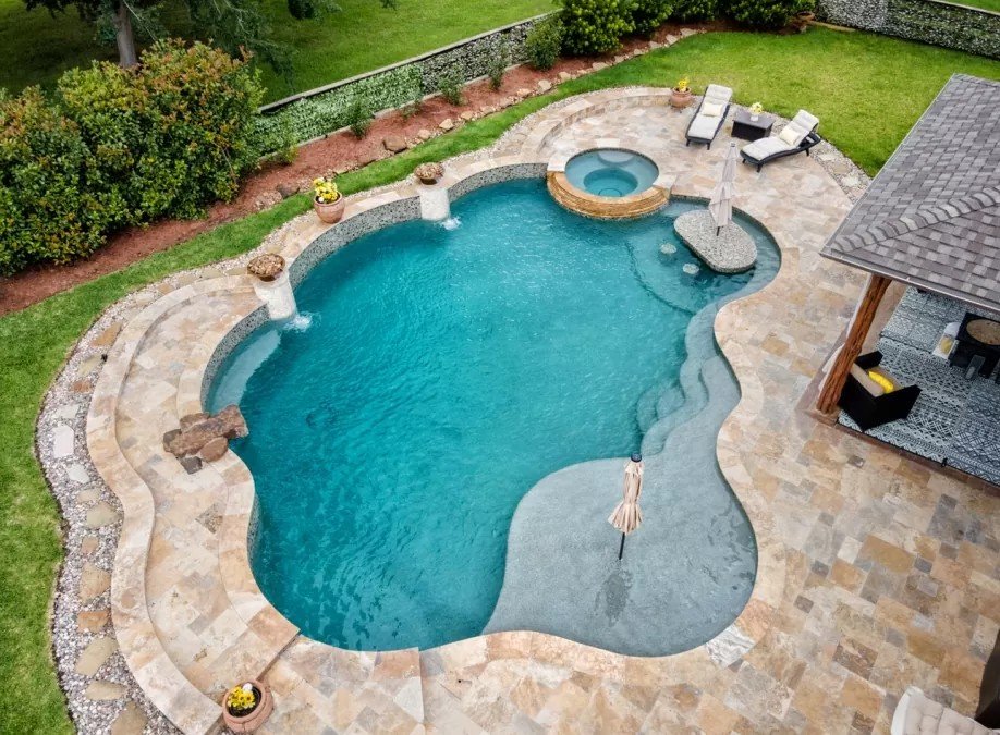 Residential Freeform pool