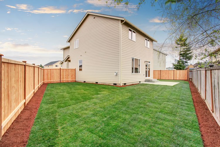 Wood-cedar-fence-installation-Gloucester-MA