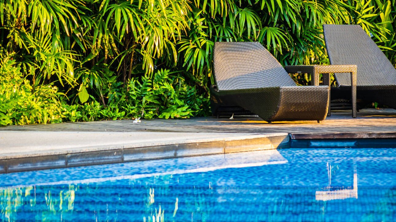 Resort-style-pool-design-for-MA-modern-homes