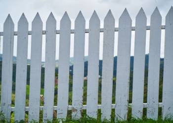 Fence-Design Fence Installation & Repair Services