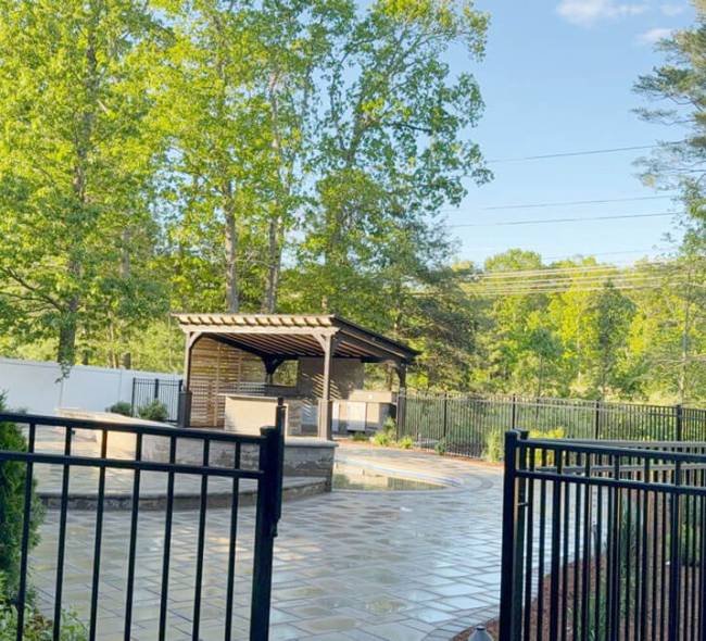 pool-fence-contractors-Bedford-MA